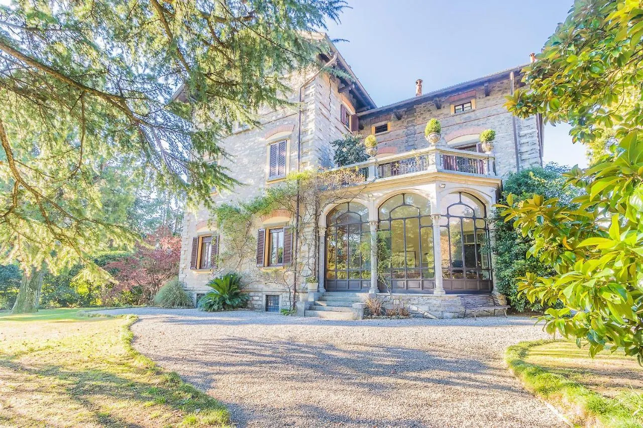 Villa Guzzi Mandello del Lario