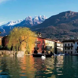 Dom wakacyjny It Easy Mandello, Mandello del Lario